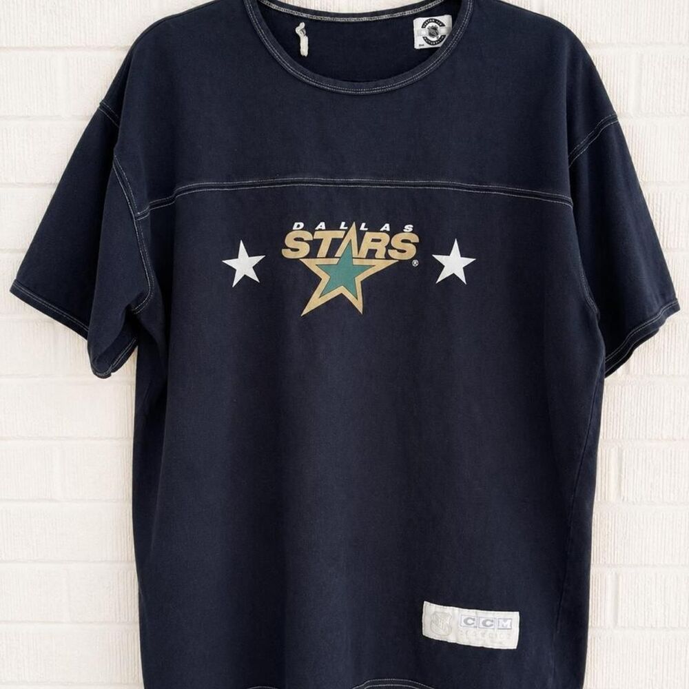 Vintage Dallas Stars NHL Center Ice T-Shirt | Size Large | Y2K Hockey Graphic |